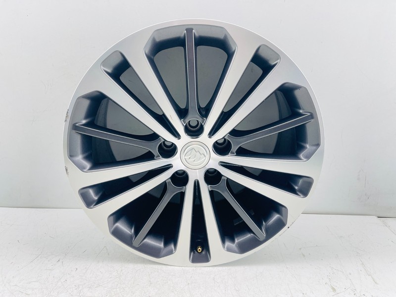2018-2020 BUICK REGAL ALLOY WHEEL RIM 15 SPOKE 18X8.5 R18 rrearright OEM