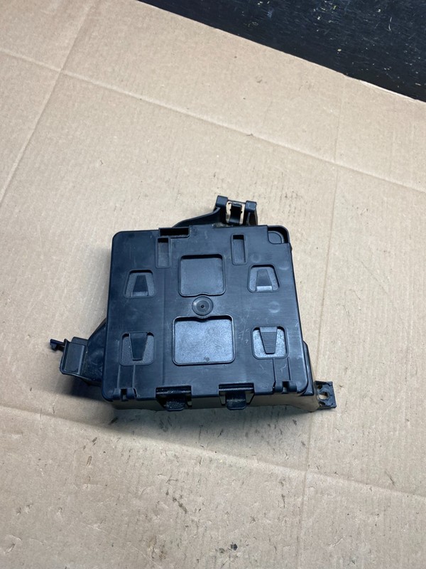 2017 to 2025 Audi A4Comfort Control Unit Module CUM Oem OEM r5967 DG