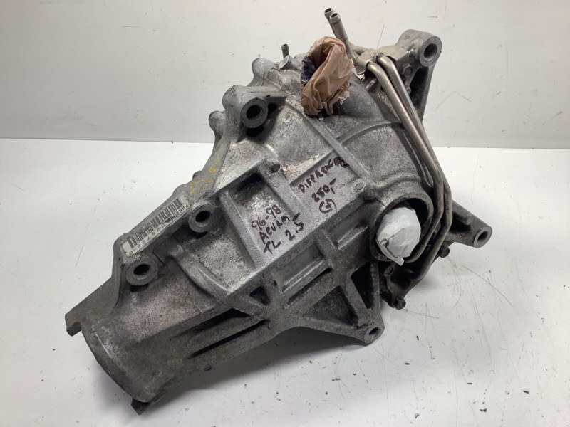 96-98 Acura TL 2.5 Automatic Differential Carrier 41120-PW8-A00 OEM