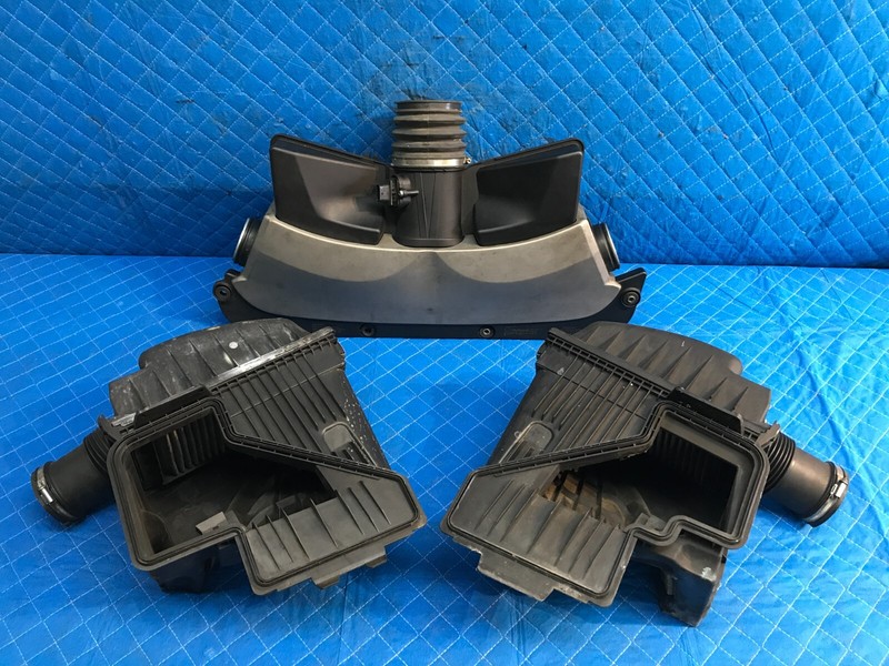2006-2008 BMW E65 E66 750Li AIR CLEANER INTAKE FILTER BOX TRIM COVER SET