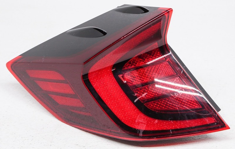 OEM Hyundai Sonata Left Driver Side Tail Lamp 92401-L0100 Lens Crack