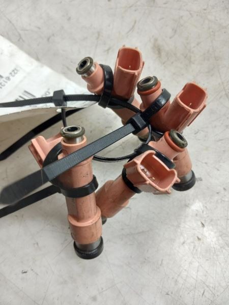 12-19 TOYOTA PRIUS 1.5L FUEL INJECTOR SET