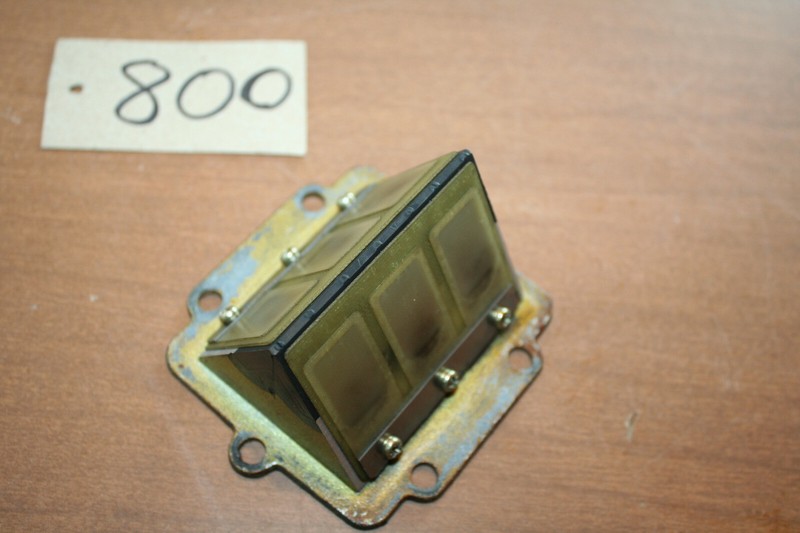 1986 Kawasaki KDX 200 Reed Valve Box Cage Intake Reed Petals OEM 86 C