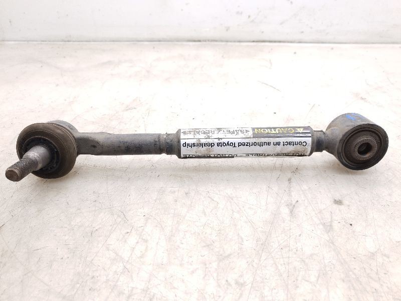 06-10 TOYOTA RAV4 PASSENGER SIDE REAR LOWER CONTROL LOCATOR ARM ASSEMBLY