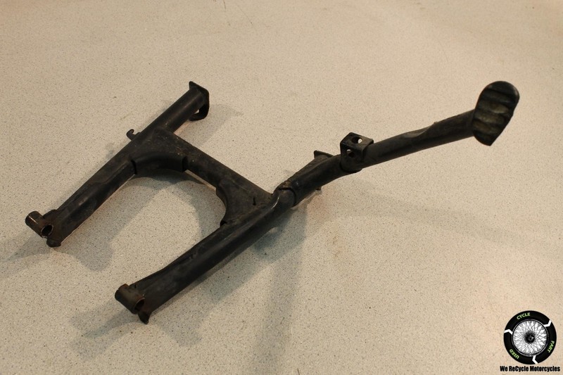 2003 Kawasaki Concours 1000 Zg1000a Center Main Stand Support ZG 03