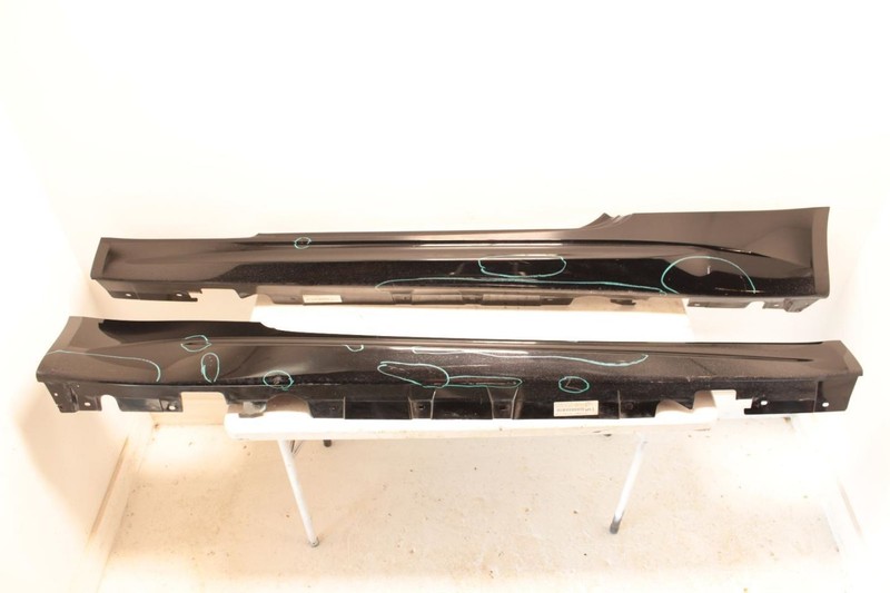 08-13 BMW M3 4.0L Pair of Left and Right Black Rocker Moldings 51777899843