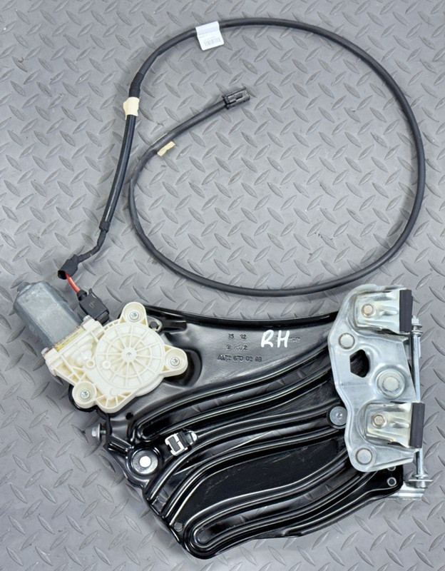 ✅ 05-20 Mercedes SLK250 OEM REAR QUARTER RIGHT WINDOW REGULATOR MOTOR w/ HARNESS