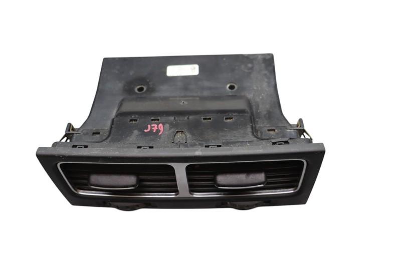 11-14 Volkswagen VW Touareg Rear Center Console Air Vent Grill Air Outlet Oem