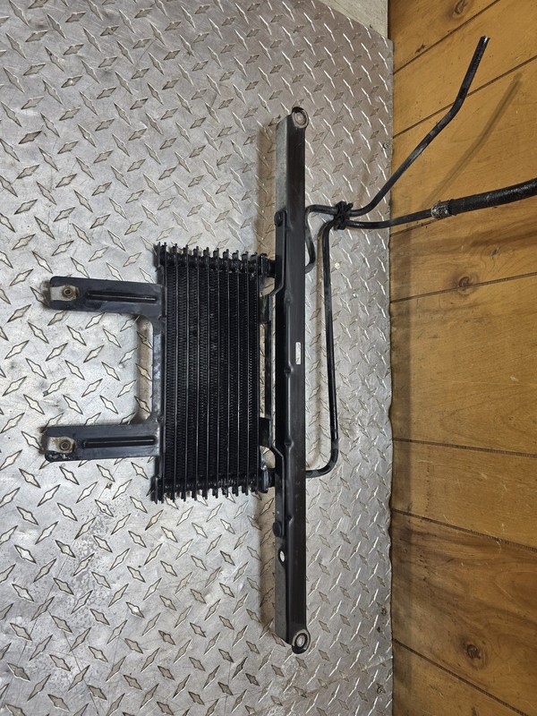 99-04 GMC Sierra SILVERADO 2500 6.0L 5.3L Transmission Oil Cooler USED OEM