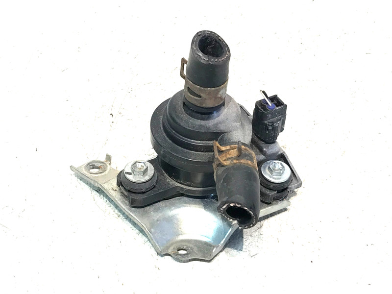 2006 - 2009 OEM TOYOTA PRIUS ELECTRIC INVERTER COOLANT WATER PUMP ASSEMBLY