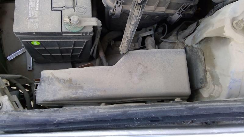 Engine Fuse Box TOYOTA AVALON 05