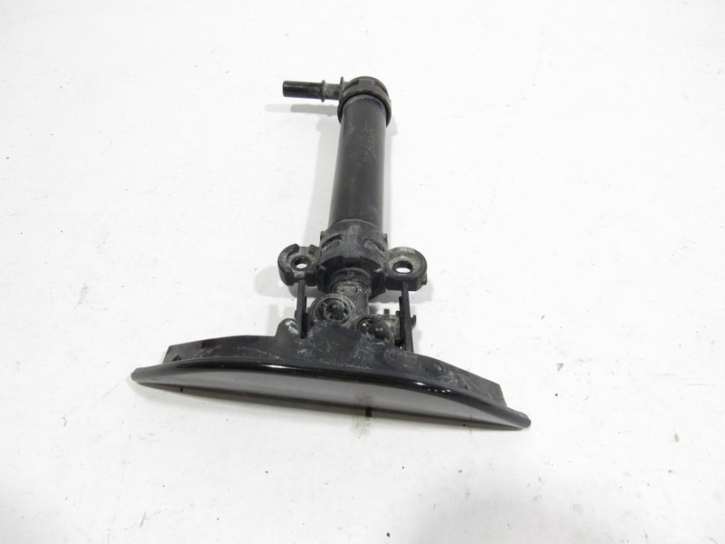 14-18 Aston Martin Vanquish 2014 Front Right Headlight Lamp Washer Nozzle ;:Y