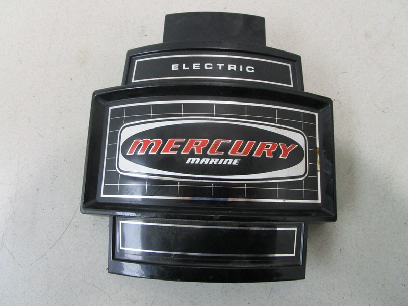 6395A2 Mercury 20Hp Outboard Thunderbolt Front Cowl Cover Medallion Black Red