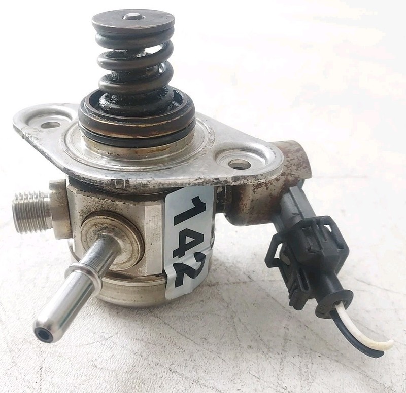 11-14 Hyundai Sonata High Pressure Fuel Pump 0261520084