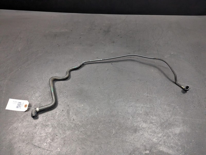 Radiator Coolant Reservoir Hose Tube 2018 BMW X1 17127646898 2016 2017 2019