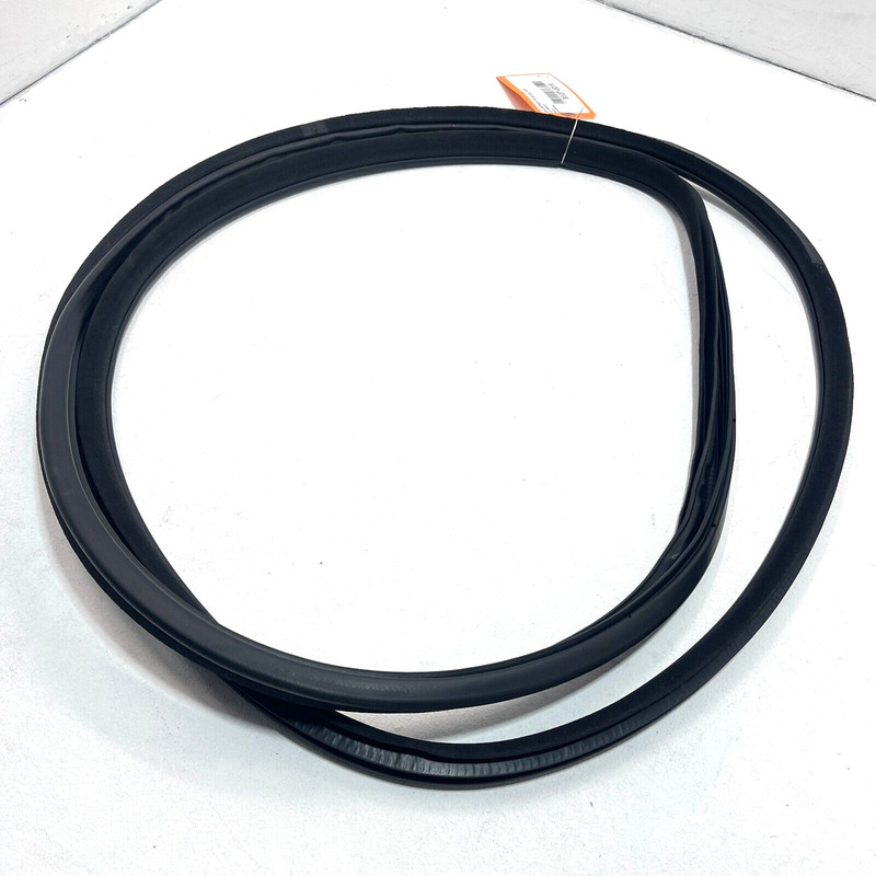 2009-2010-2011-2012 INFINITI FX35Front Right Passenger Door Sealing Rubber OEM