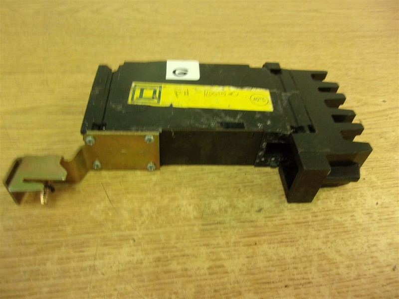 Square D FH-16015-C 1-Pole 15A Circuit Breaker "G" *FREE SHIPPING*
