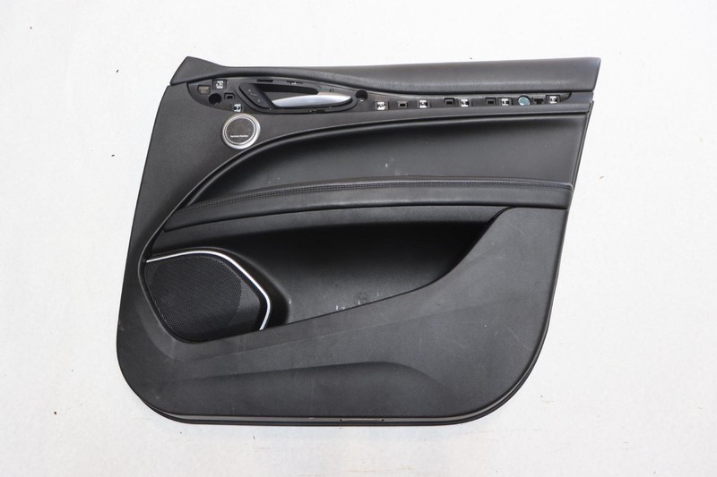 2018-2019 ALFA ROMEO STELVIO FRONT RIGHT SIDE DOOR PANEL TRIM COVER BLACK OEM