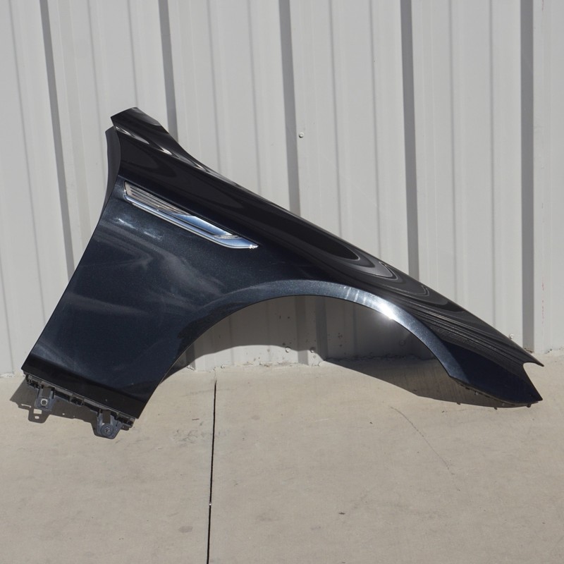 2012 - 2018 BMW 650i F06 F12 F13 Right Side Fender Cover Panel Black