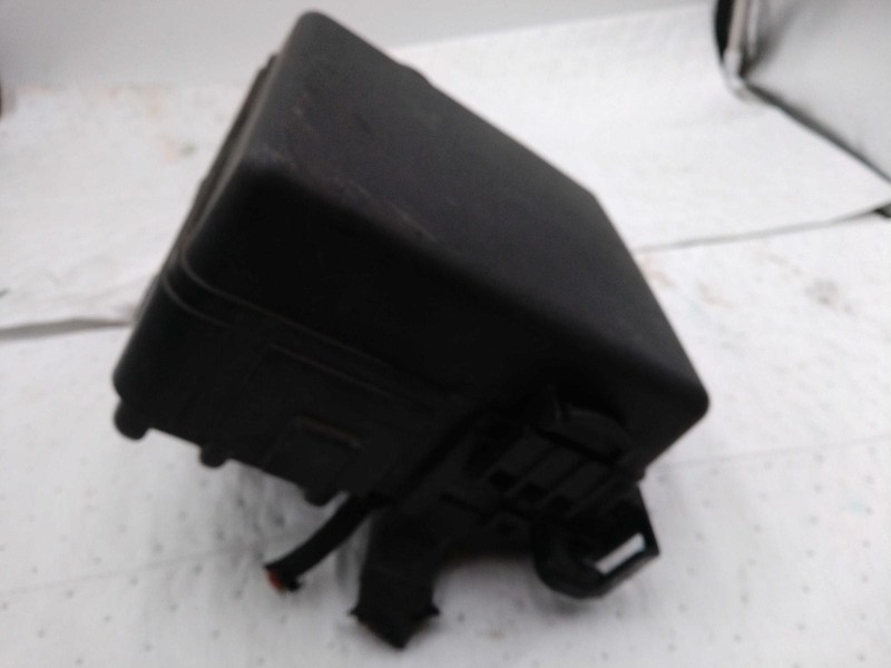 2015 KIA Sedona Fuse Box OEM Blue 91222A9090 104K Miles Warranty 6 Months