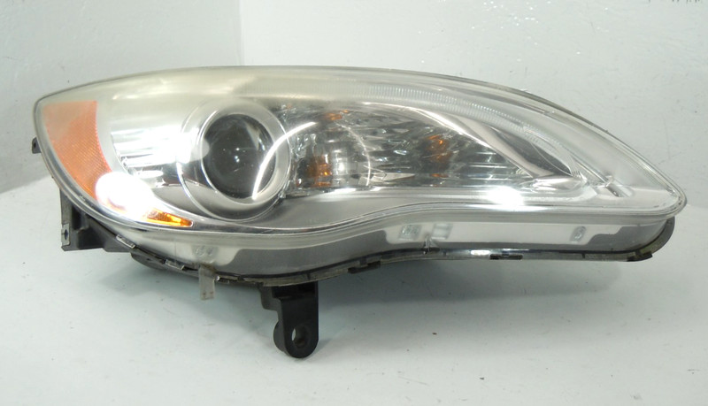 2011-2014 Chrysler 200 Halogen Headlight Passenger Right OEM