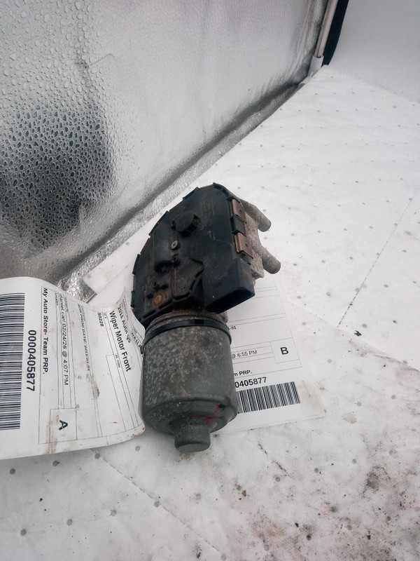 2011 AUDI Q5 Windshield Wiper Motor OEM 128K Miles White 8R1955023D