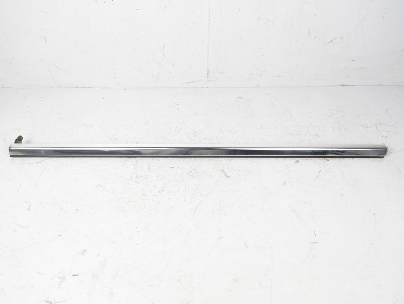 2016 - 2019 BMW 740i 750i G12 FRONT LEFT DRIVER DOOR WINDOW BELT MOLDING OEM