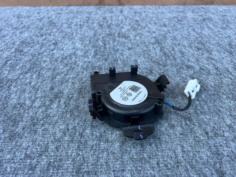 INFINITI QX60 22-26 OEM FRONT LEFT DRIVER SEAT LOWER AC HEAT FAN BLOWER MOTOR