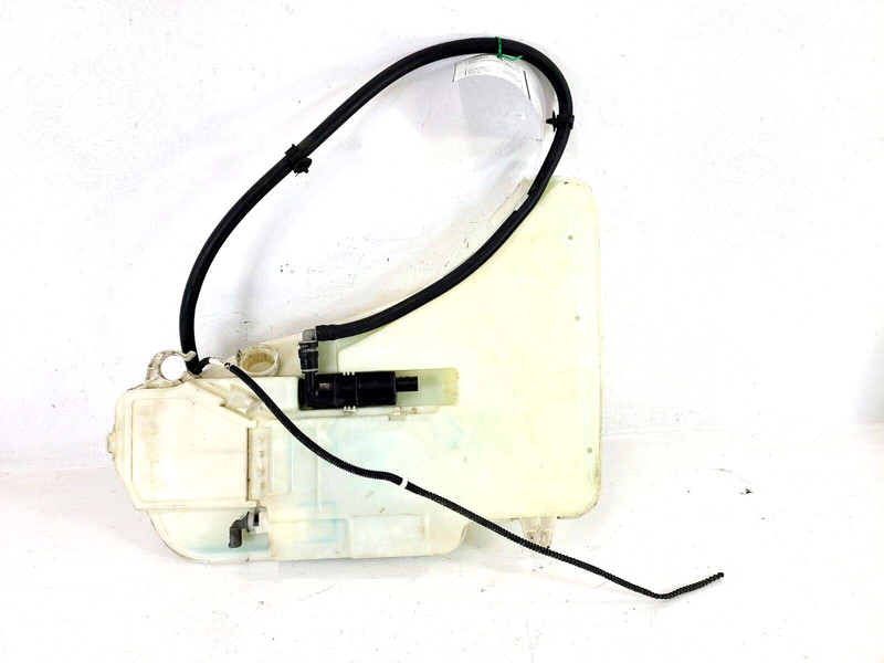 BMW 750i Windshield Washer Bottler Reservoir W/ Headlamp Washer OEM 2009-2015