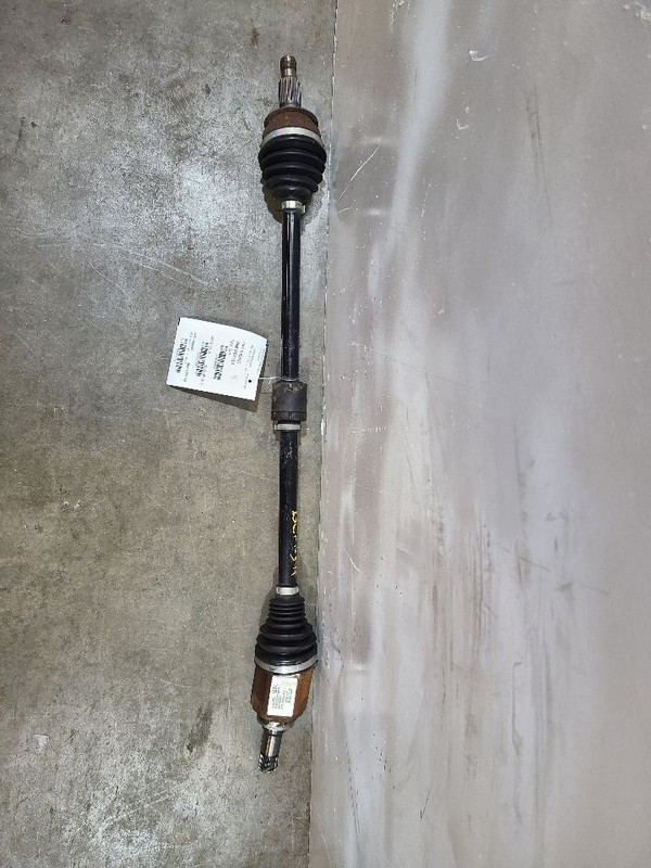 Passenger Right Axle Shaft Front Axle Fits 19-25 MALIBU 588149