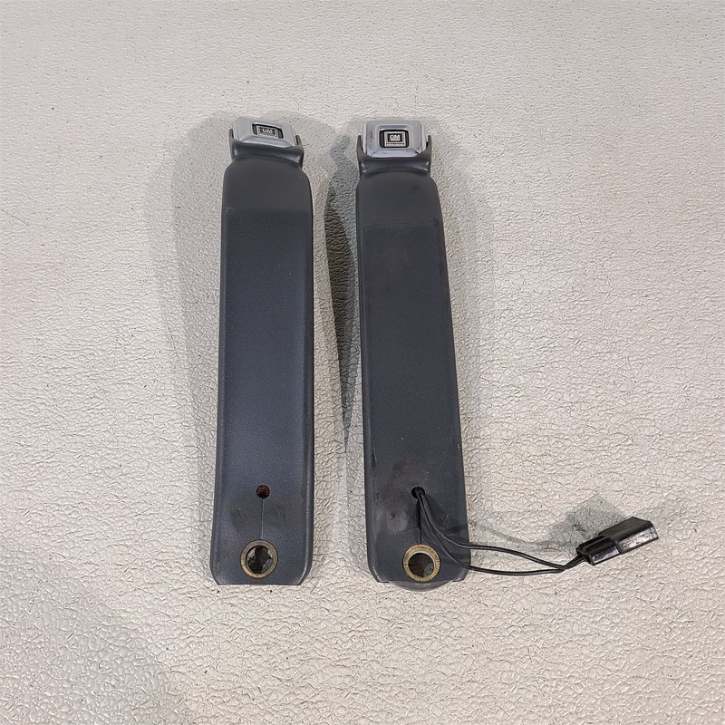 84-94 Corvette C4 Seat Belt Buckle Set Pair Buckles Aa7429