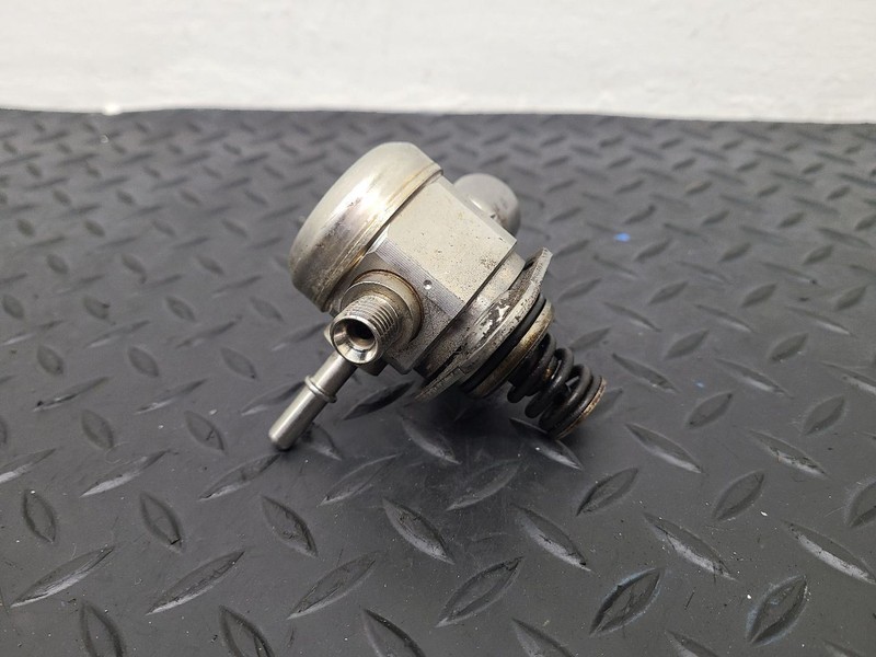 11-16 Kia Optima High Pressure Fuel Pump Only Engine Mounted OEM 35320-2G720