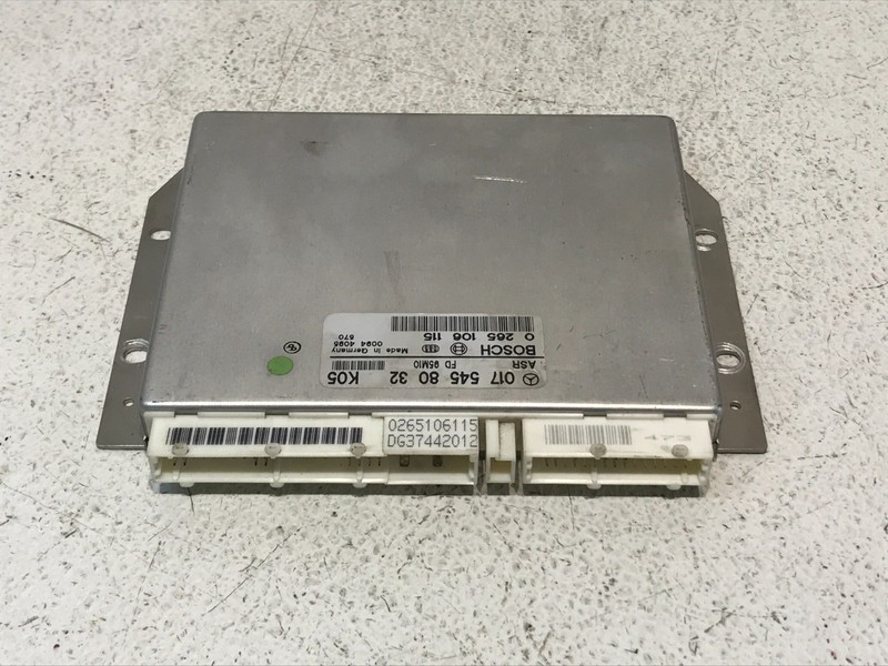 1996 Mercedes R129 SL500 Electronic Stability Control Module ASR 0265106115 OEM