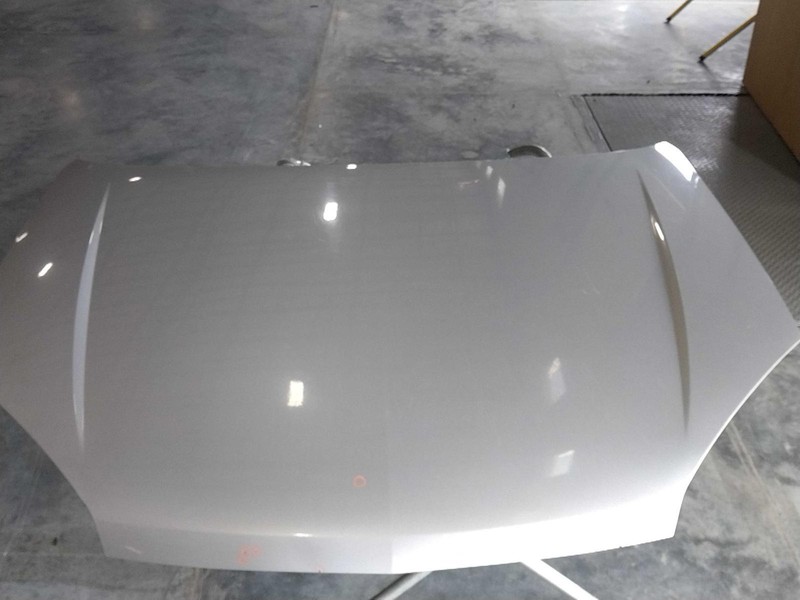 2005 Chevrolet Malibu Silver Used OEM Hood Panel 22730964 4DR SED SLV