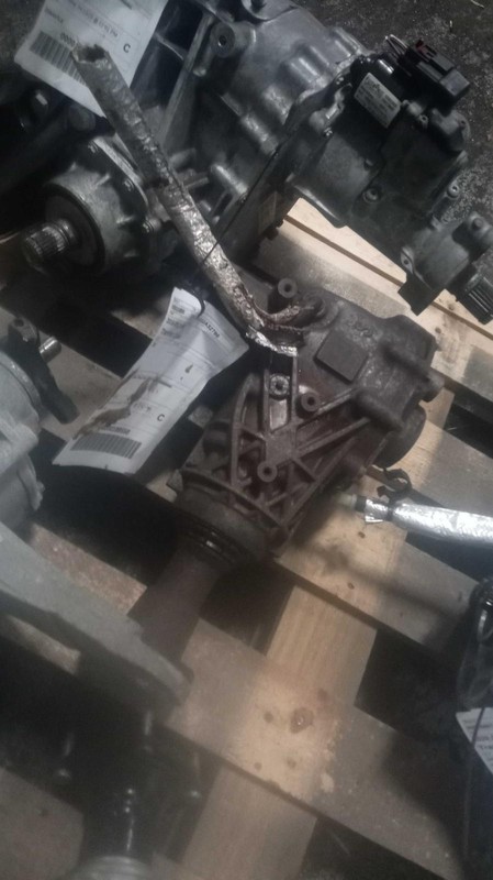 2016 Ford Escape Transfer Case Assembly 4WD OEM 146K Miles - Blue