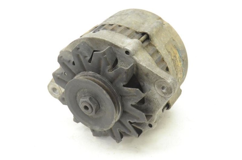 1981-1983 Datsun 280zx 2+0 Turbo MT Alternator Assembly 23100W5806