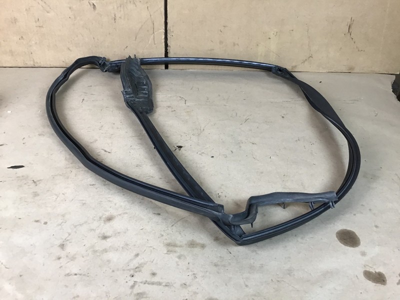 Land Range Rover Sport 2014 Rear Left Door Upper Weather Strip Seal 14-17 :Y