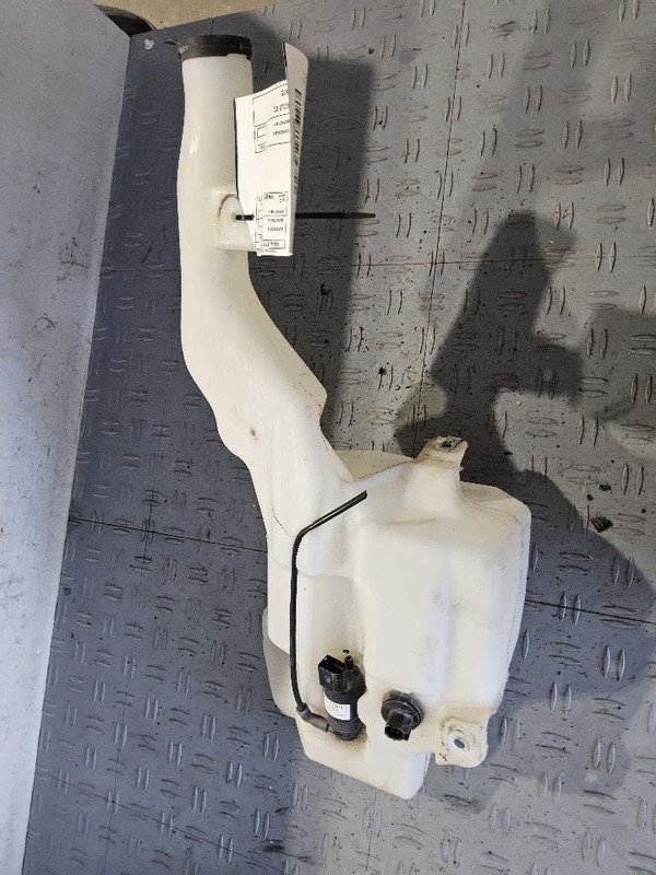 Wash Reservoir Thru 06/19/15 Fits 14-15 SIERRA 1500 PICKUP 3505895