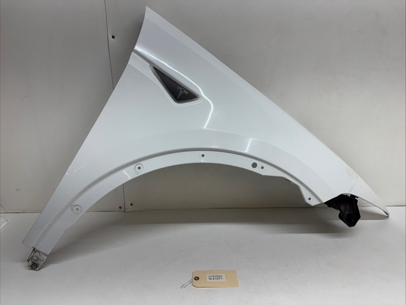 16-24 TESLA MODEL X FENDER RIGHT FRONT 41071