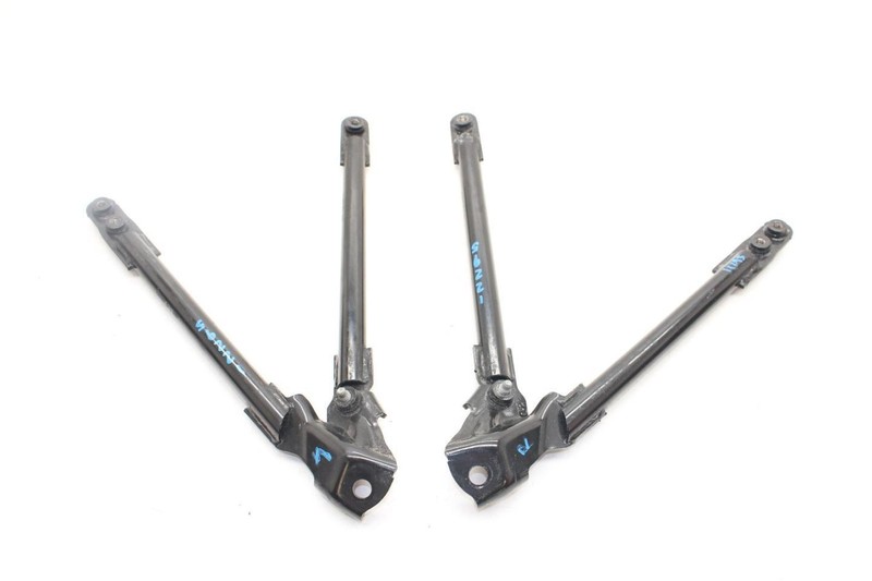 15-17 BMW M4 Coupe Pair of Left and Right Hood Strut Braces