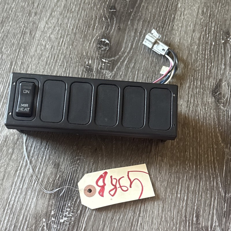 International Rocker Switch Panel - P/N: 32289