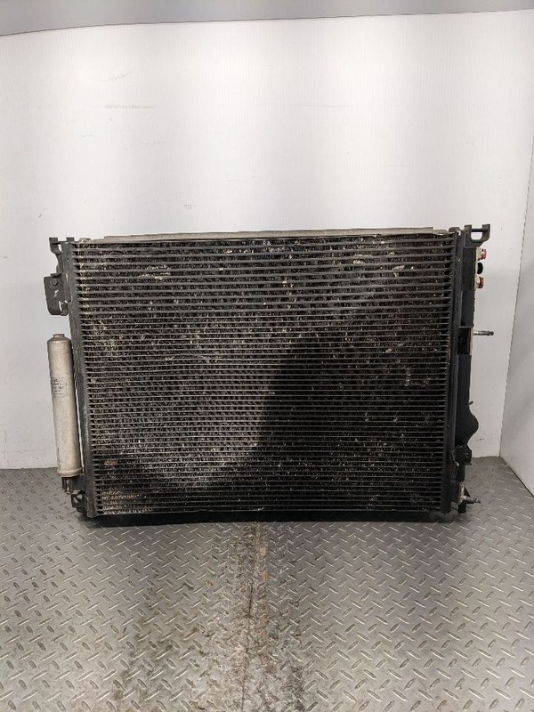 2009 - 2023 CHRYSLER 300 ENGINE COOLING RADIATOR CONDENSOR COOLING FAN OE1101648