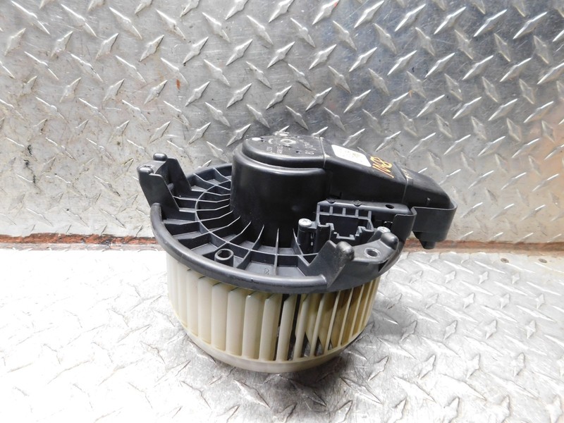 10 11 12 LEXUS RX350 BLOWER MOTOR 915829-0127