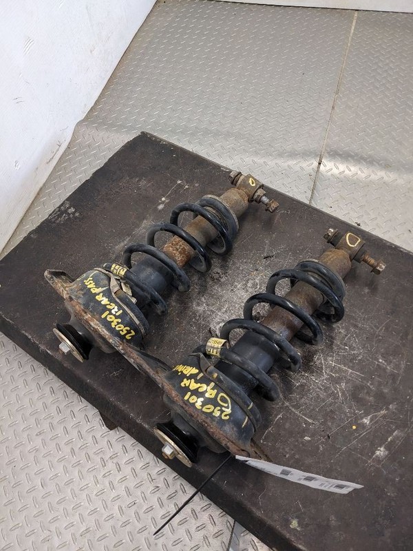 10-15 Camaro Ss Shock Spring Pair Shocks Struts Rear Strut 1183053