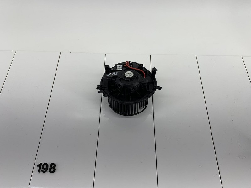 15-20 AUDI A3 QUATTRO DASH DASHBOARD AIR VENT HVAC BLOWER FAN MOTOR OEM