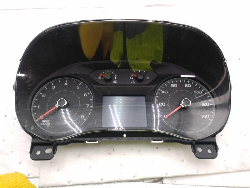 Used Speedometer Gauge fits: 2017 Gmc Acadia VIN Z 11th digit MPH ID 84042465 Gr