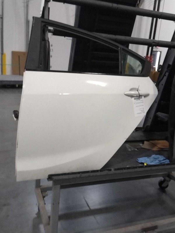 2017 KIA FORTE Left Door White OEM Used 124K Miles - Rear Left Door