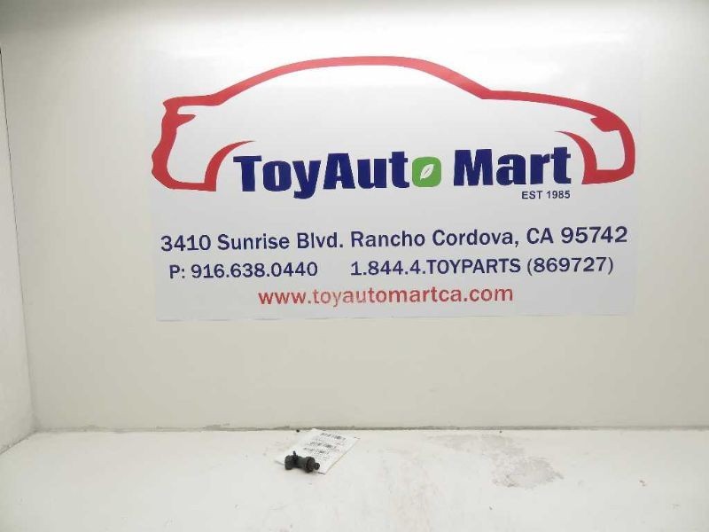 98-04 TOYOTA AVALON XLS 3.0L 6CYL FUEL INJECTOR