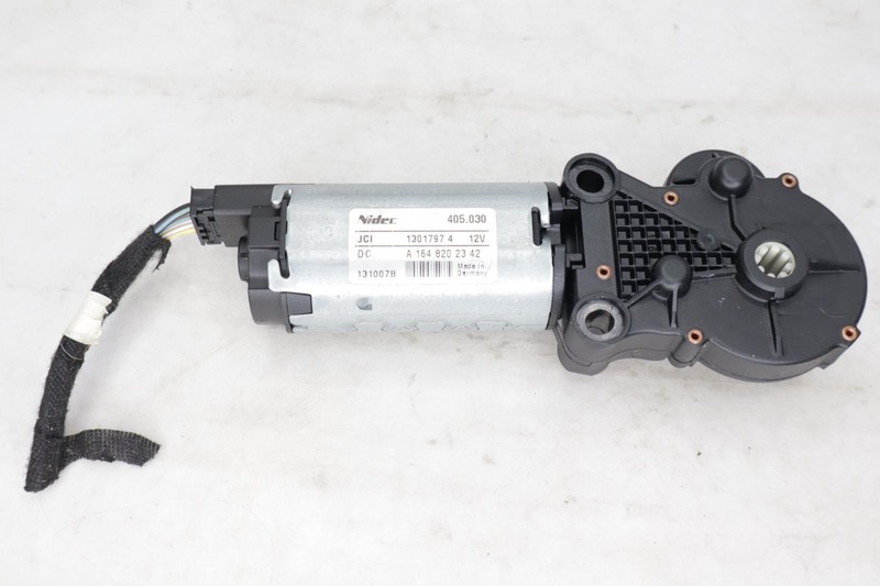 ✅ 07-19 Mercedes X166 GL550 GL350 GLS550 3rd Third Row Seat Motor 1648202342 OEM