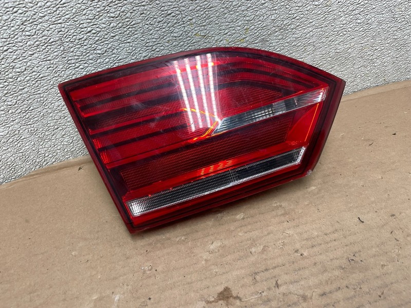 2015-2018 Volkswagen Jetta Hybrid Left Driver LH Inner Tail Light OEM AA9977 DW